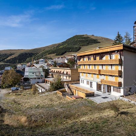 Terresens - Hotel Escapade Alpe d'Huez Dış mekan fotoğraf